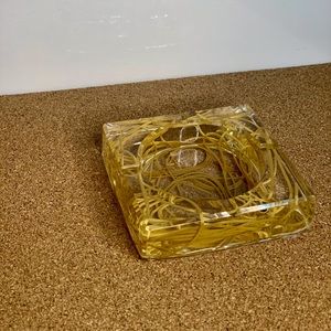Rubberband Ashtray